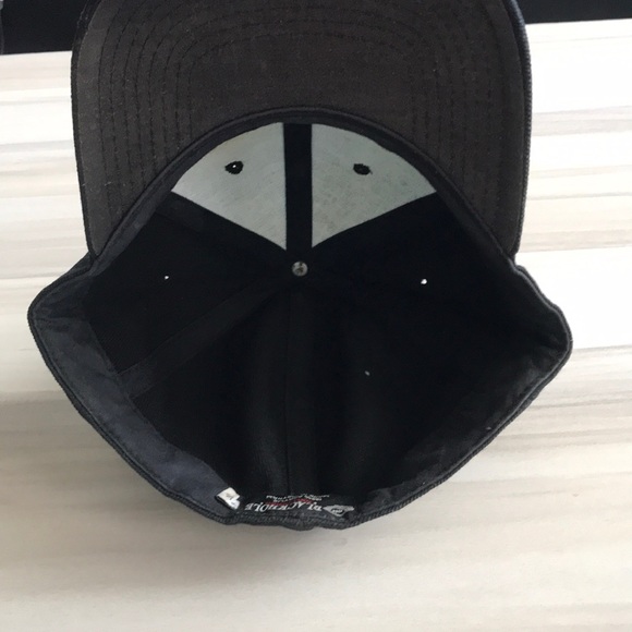 Black Hole Collection Black SnapBack Cap Dad Hat - Picture 6 of 6